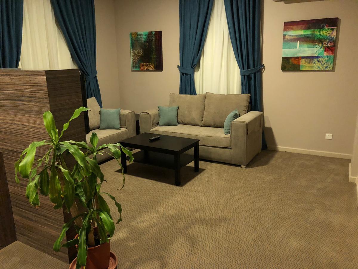 Loren Suites Jidda Exteriör bild